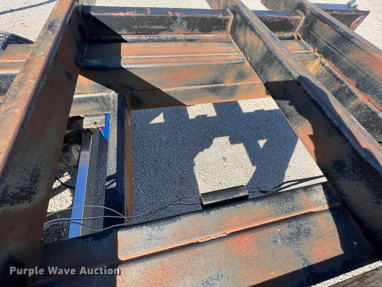 image for item KF9853 1998 Kenworth W900  truck cab and chassis