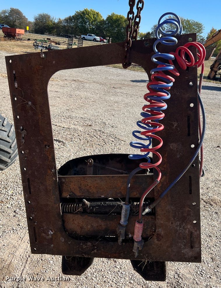 image for item KF9853 1998 Kenworth W900  truck cab and chassis