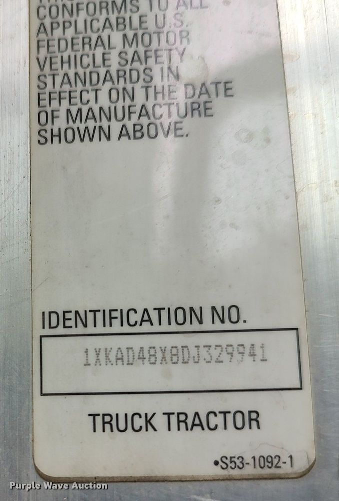 image for item KI9974 2013 Kenworth T660  semi truck