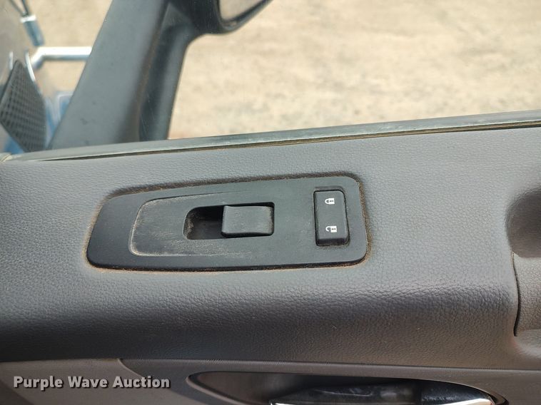 image for item KI9979 2015 Peterbilt 579  semi truck