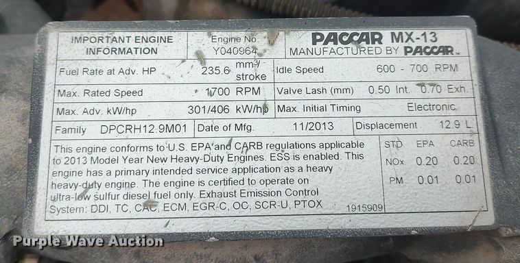 image for item KI9979 2015 Peterbilt 579  semi truck