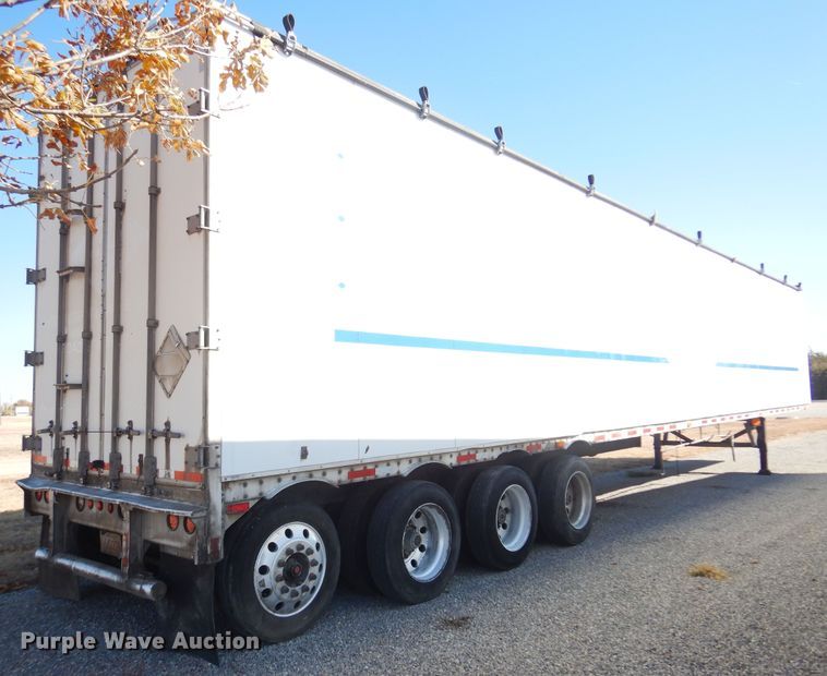 image for item KJ9022 2011 Wilkens 0K2HA32VCFSA  walking floor trailer