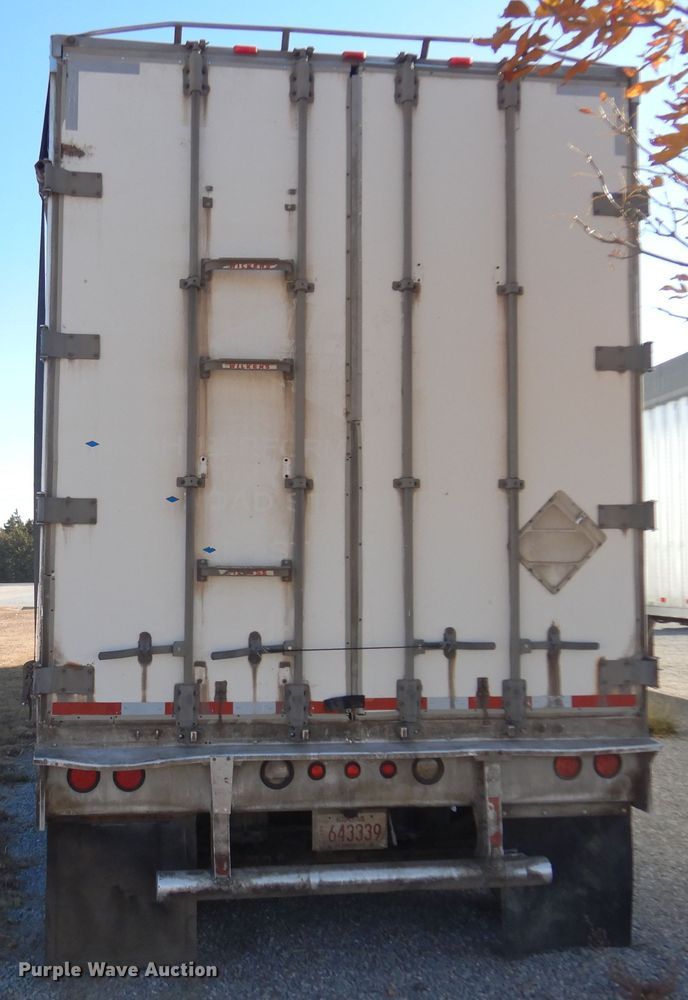 image for item KJ9022 2011 Wilkens 0K2HA32VCFSA  walking floor trailer