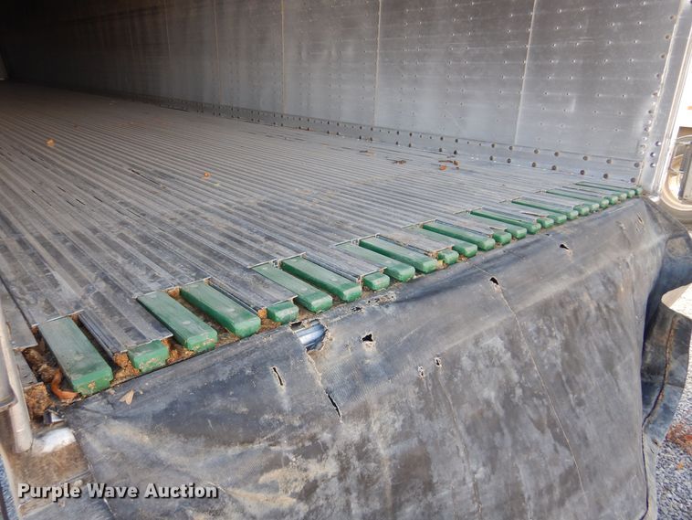 image for item KJ9022 2011 Wilkens 0K2HA32VCFSA  walking floor trailer