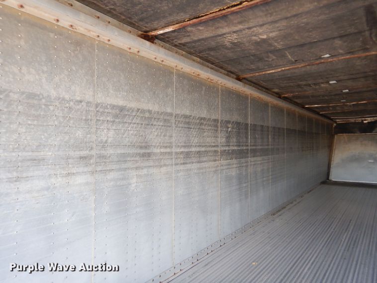 image for item KJ9022 2011 Wilkens 0K2HA32VCFSA  walking floor trailer