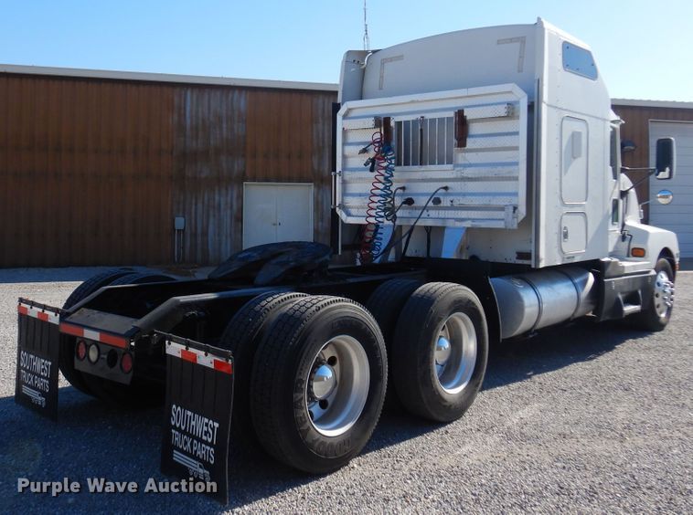 image for item KJ9024 2007 Kenworth T600B semi truck