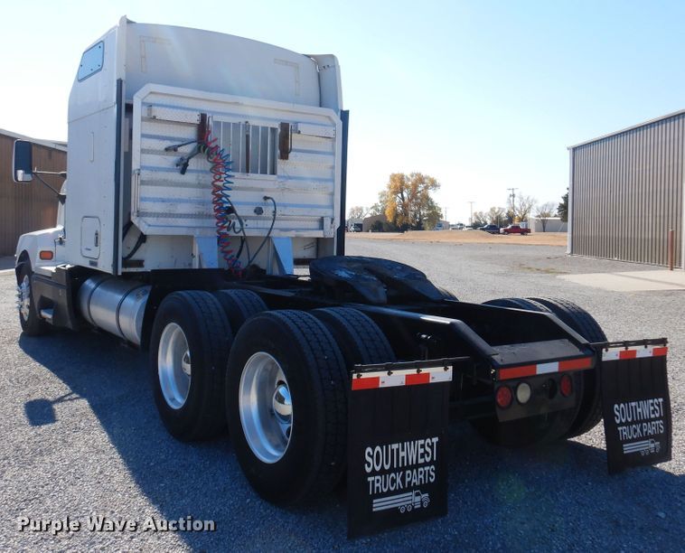 image for item KJ9024 2007 Kenworth T600B semi truck