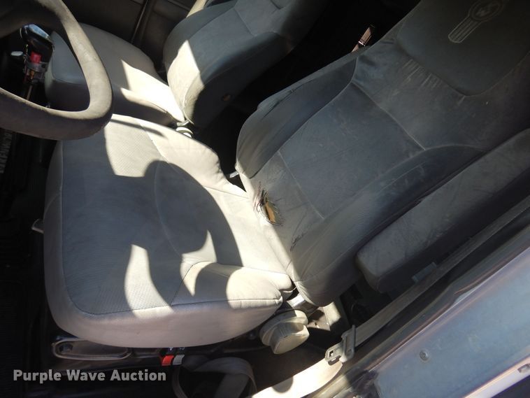 image for item KJ9024 2007 Kenworth T600B semi truck