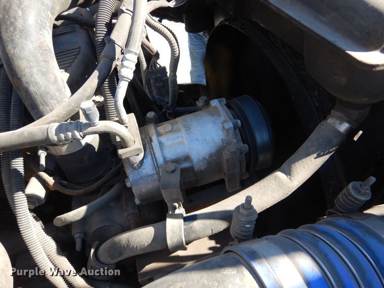 image for item KJ9024 2007 Kenworth T600B semi truck