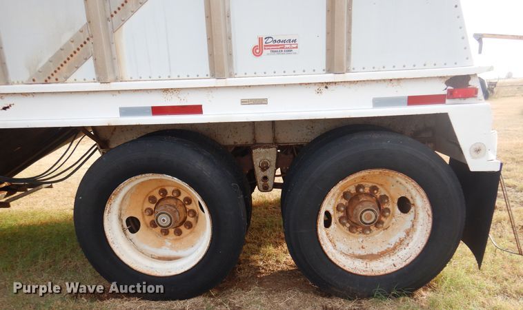 image for item KJ9029 1989 Doonan 42D24  grain trailer