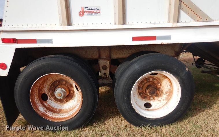 image for item KJ9029 1989 Doonan 42D24  grain trailer