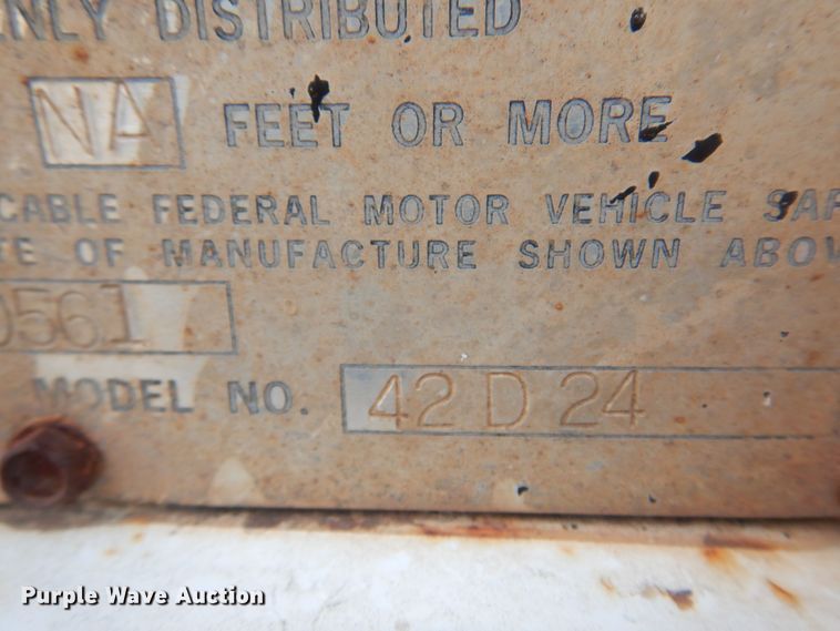 image for item KJ9029 1989 Doonan 42D24  grain trailer