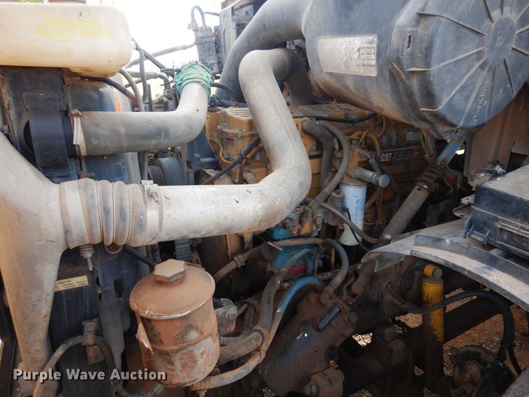 image for item KJ9031 2001 Sterling A9500  semi truck