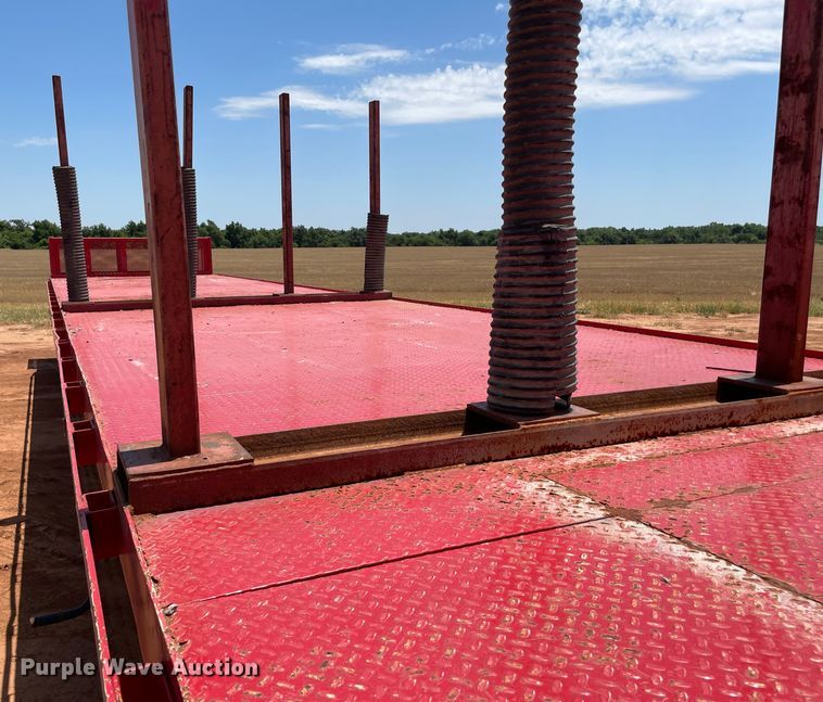 image for item KJ9759 1981 Nabors  flatbed trailer