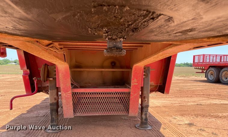 image for item KJ9760 1990 Nabors  drop deck trailer