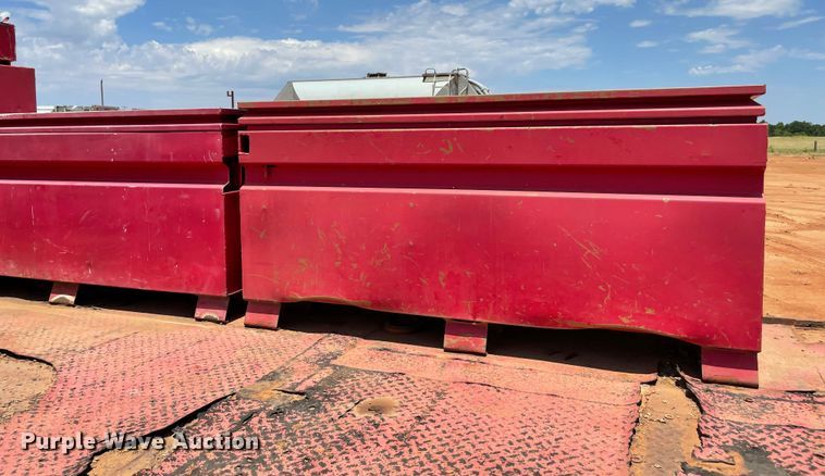 image for item KJ9760 1990 Nabors  drop deck trailer