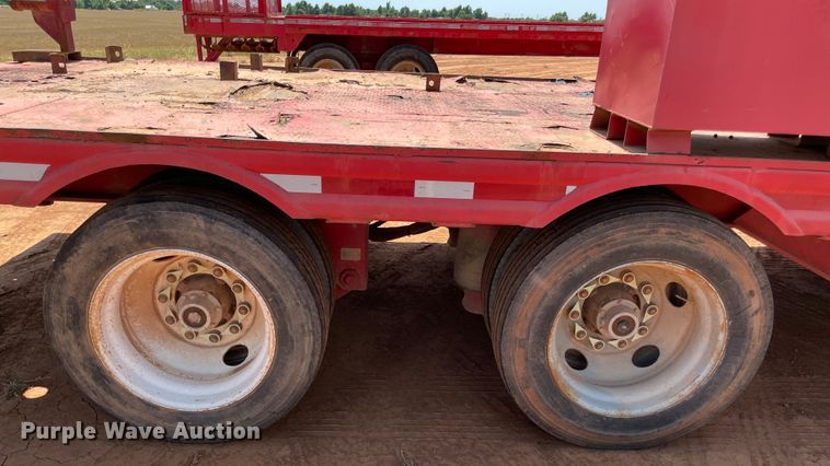 image for item KJ9760 1990 Nabors  drop deck trailer