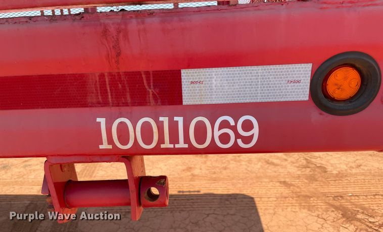 image for item KJ9760 1990 Nabors  drop deck trailer