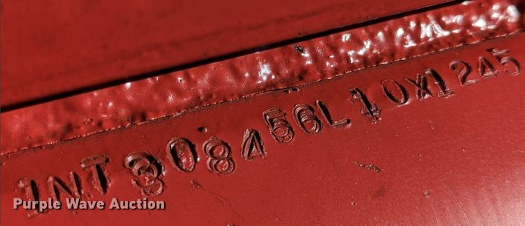 image for item KJ9760 1990 Nabors  drop deck trailer