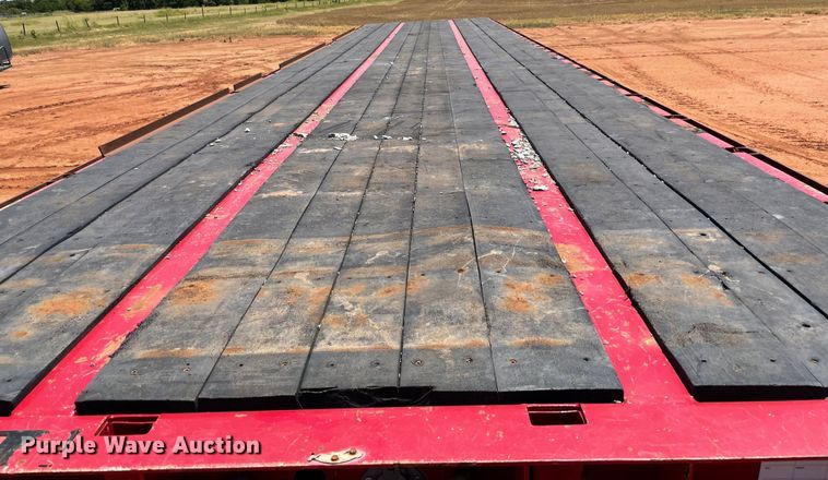 image for item KJ9762 1974 Strick 7400FFINPW  flatbed trailer