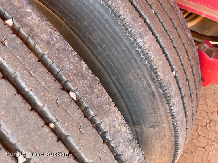 image for item KJ9762 1974 Strick 7400FFINPW  flatbed trailer