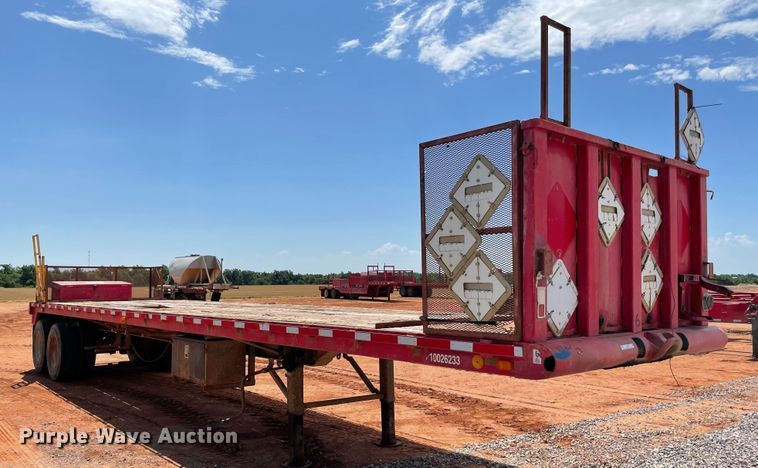 image for item KJ9769 1980 Nabors  flatbed trailer