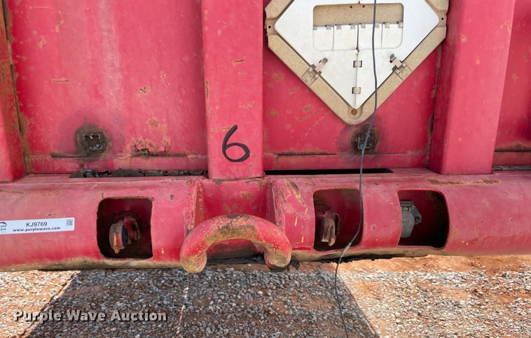 image for item KJ9769 1980 Nabors  flatbed trailer