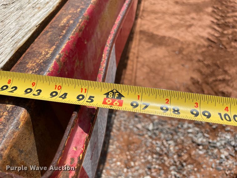 image for item KJ9769 1980 Nabors  flatbed trailer