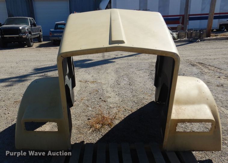 image for item KO9884 Kenworth W900  fiberglass hood