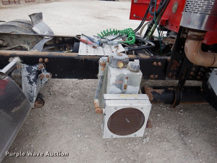 image for item KW9687 2007 Freightliner Columbia  semi truck