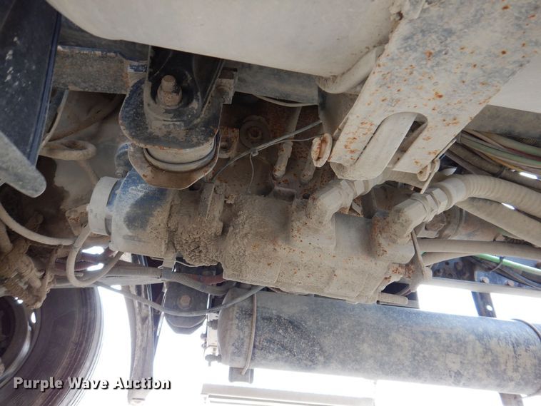 image for item KW9687 2007 Freightliner Columbia  semi truck