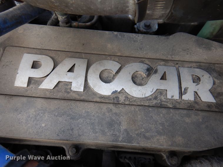 image for item KW9768 2014 Kenworth T370  truck cab and chassis