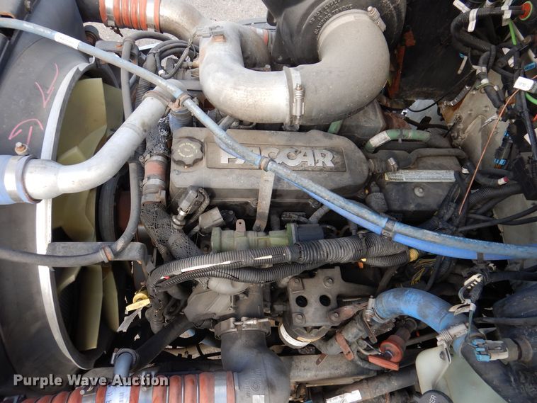 image for item KW9768 2014 Kenworth T370  truck cab and chassis