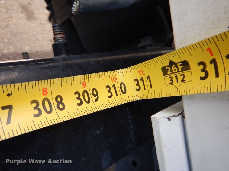 image for item KW9768 2014 Kenworth T370  truck cab and chassis