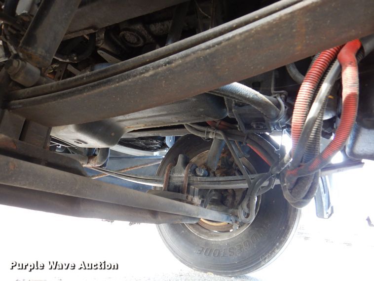 image for item KW9768 2014 Kenworth T370  truck cab and chassis