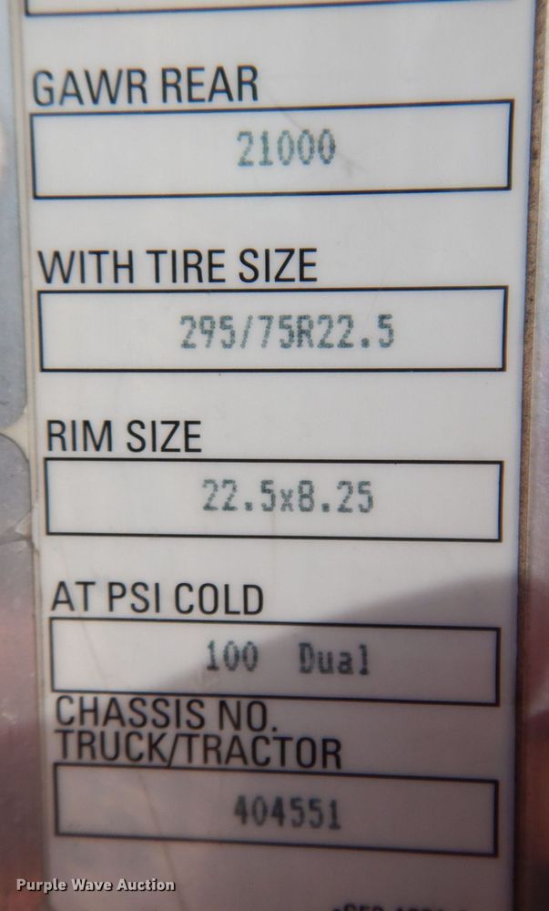 image for item KW9768 2014 Kenworth T370  truck cab and chassis