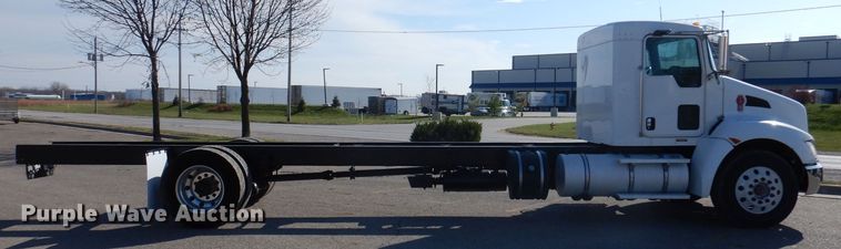 image for item KW9769 2014 Kenworth T370  truck cab and chassis