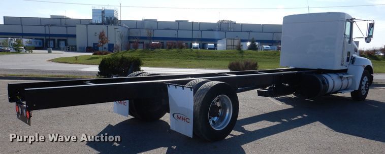 image for item KW9769 2014 Kenworth T370  truck cab and chassis