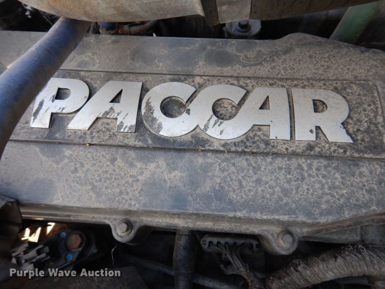 image for item KW9769 2014 Kenworth T370  truck cab and chassis