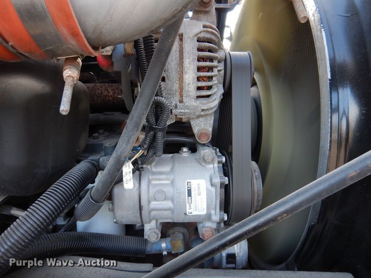 image for item KW9769 2014 Kenworth T370  truck cab and chassis