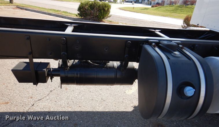 image for item KW9769 2014 Kenworth T370  truck cab and chassis