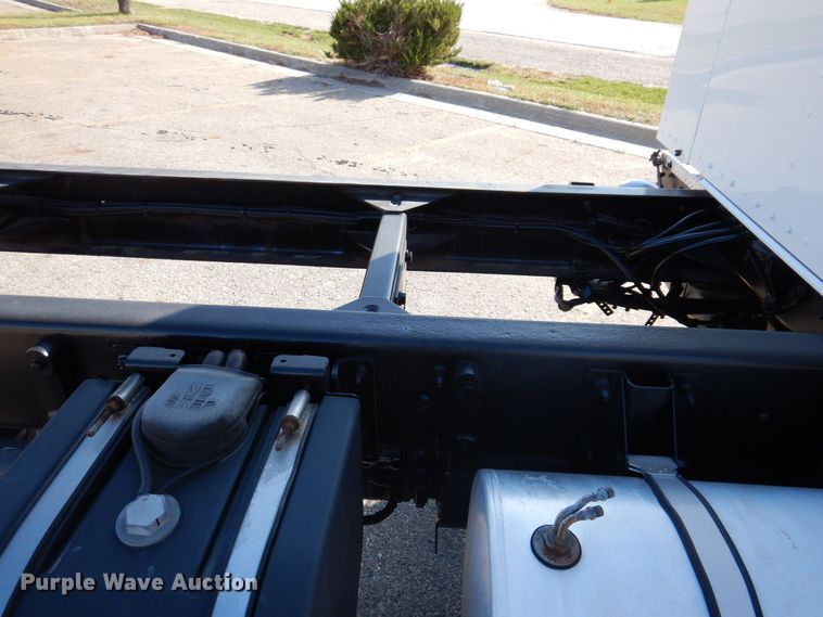 image for item KW9769 2014 Kenworth T370  truck cab and chassis