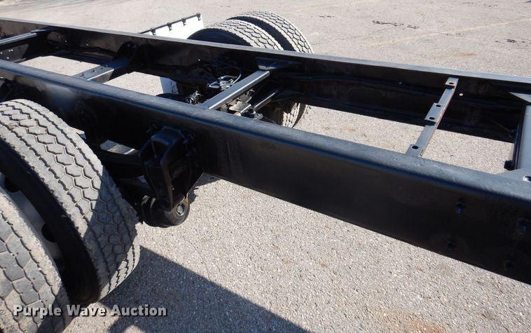 image for item KW9769 2014 Kenworth T370  truck cab and chassis