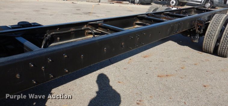 image for item KW9769 2014 Kenworth T370  truck cab and chassis