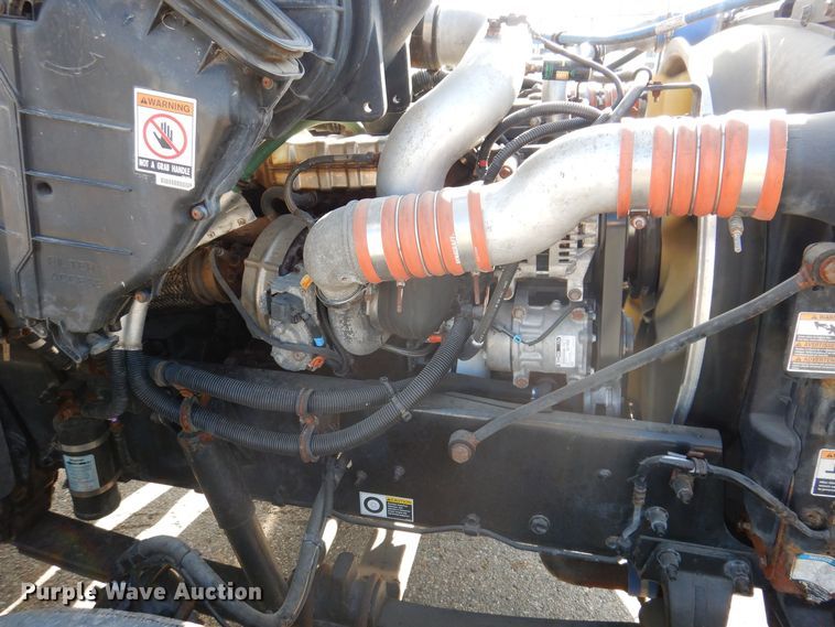 image for item KW9770 2014 Kenworth T370  truck cab and chassis