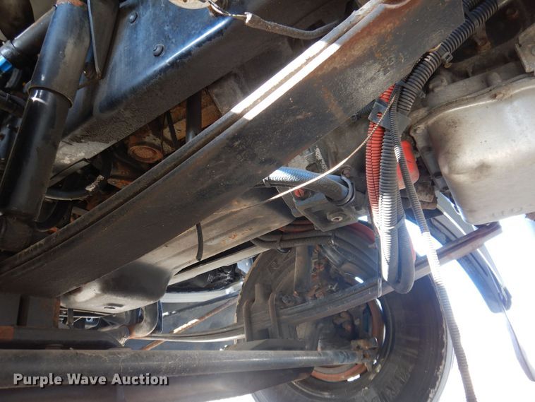 image for item KW9770 2014 Kenworth T370  truck cab and chassis