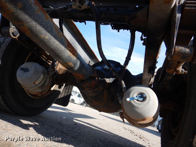 image for item KW9770 2014 Kenworth T370  truck cab and chassis