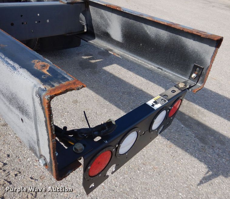 image for item KW9770 2014 Kenworth T370  truck cab and chassis