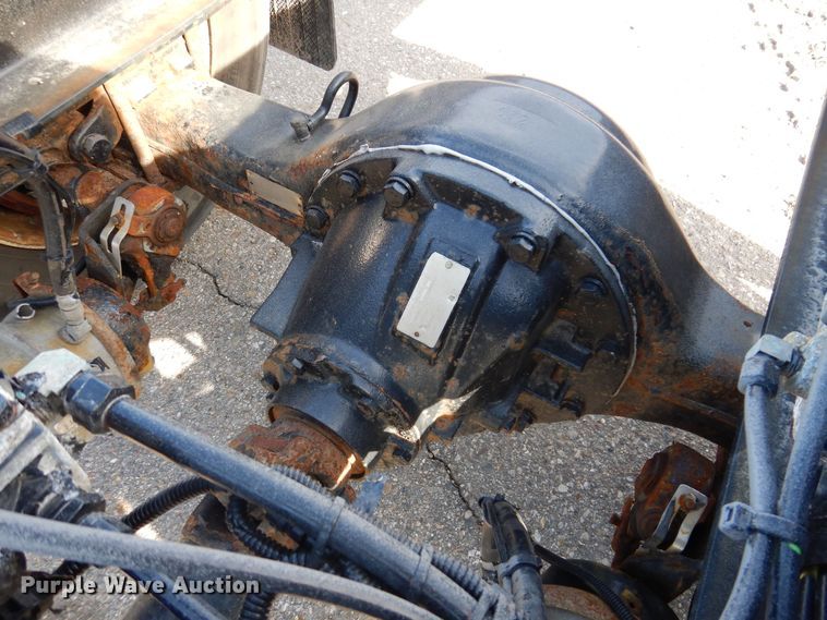 image for item KW9770 2014 Kenworth T370  truck cab and chassis