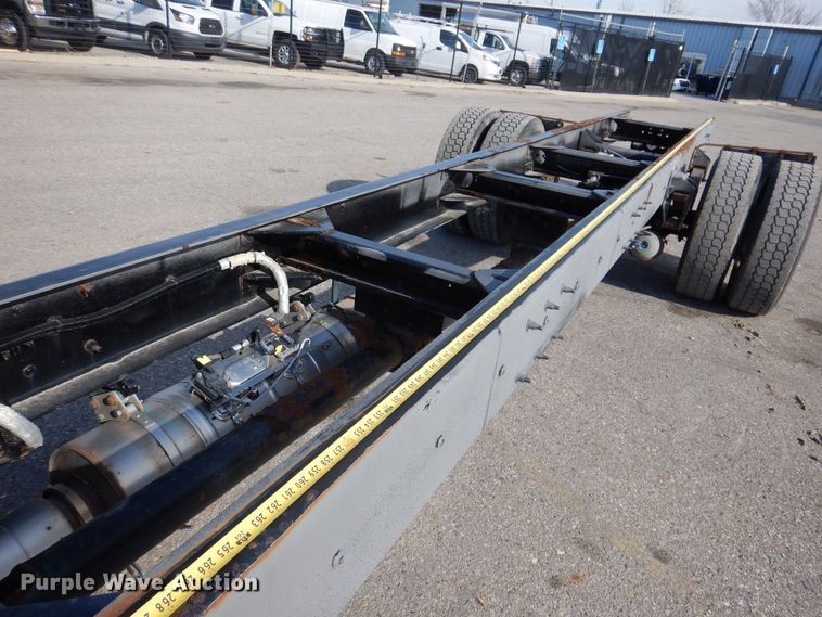 image for item KW9770 2014 Kenworth T370  truck cab and chassis